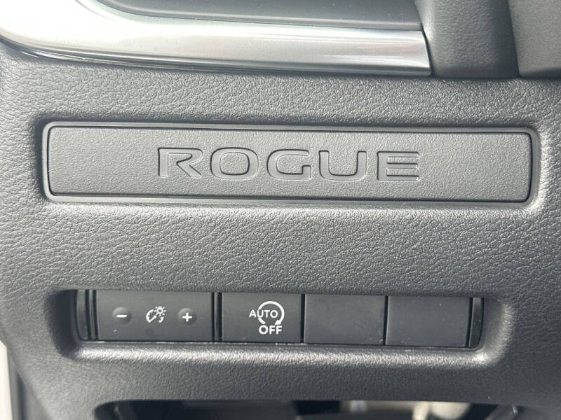 2025 Nissan Rogue S
