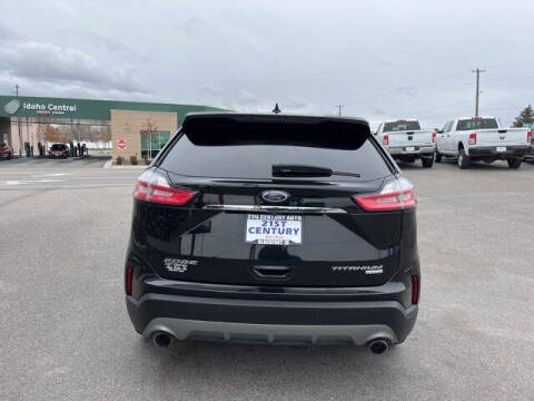 2019 Ford Edge Titanium