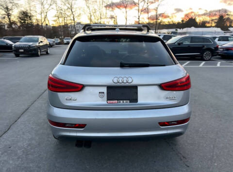 2015 Audi Q3 2.0T quattro Prestige