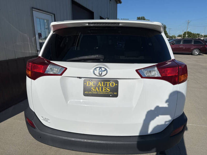 2015 Toyota RAV4 LE