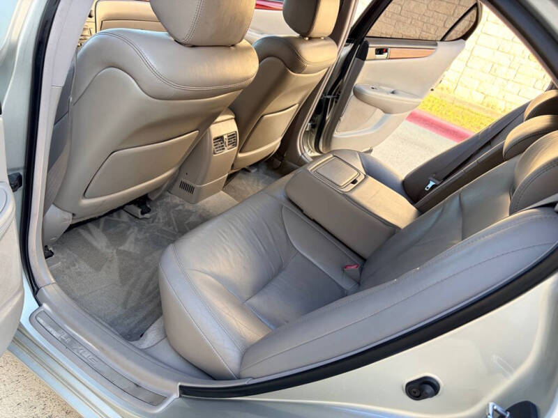 2003 Lexus ES 300