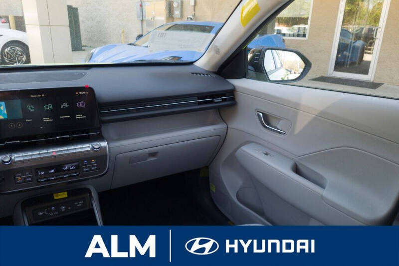 2026 Hyundai Kona SEL Premium
