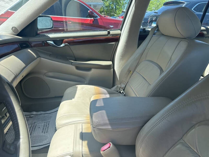 2004 Cadillac DeVille