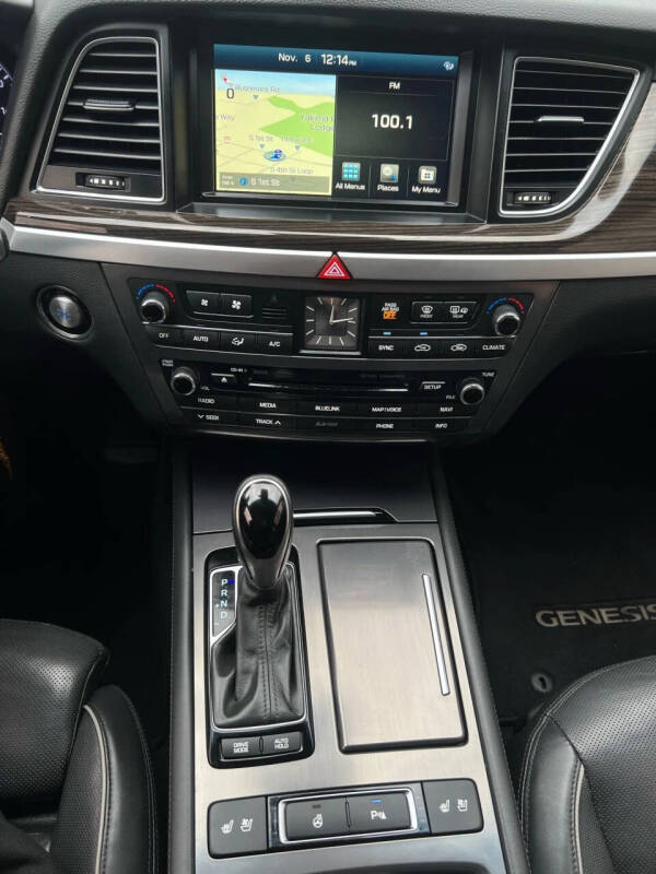 2016 Hyundai Genesis