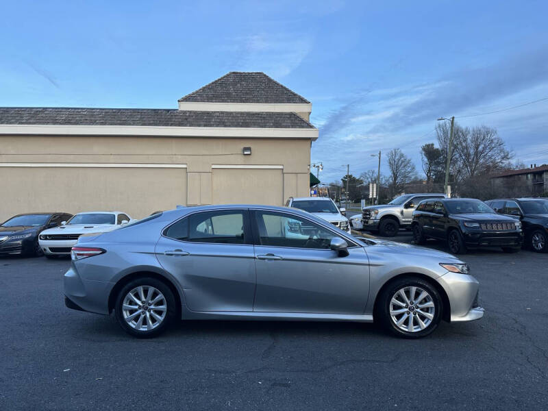 2019 Toyota Camry LE