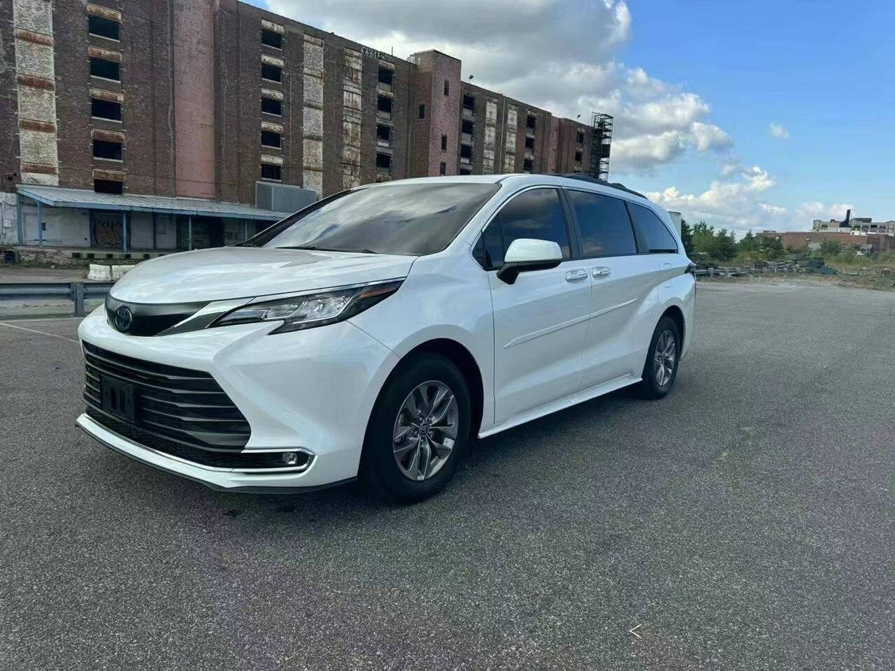 2023 Toyota Sienna for sale at 39 Auto Workshop in Brooklyn, NY