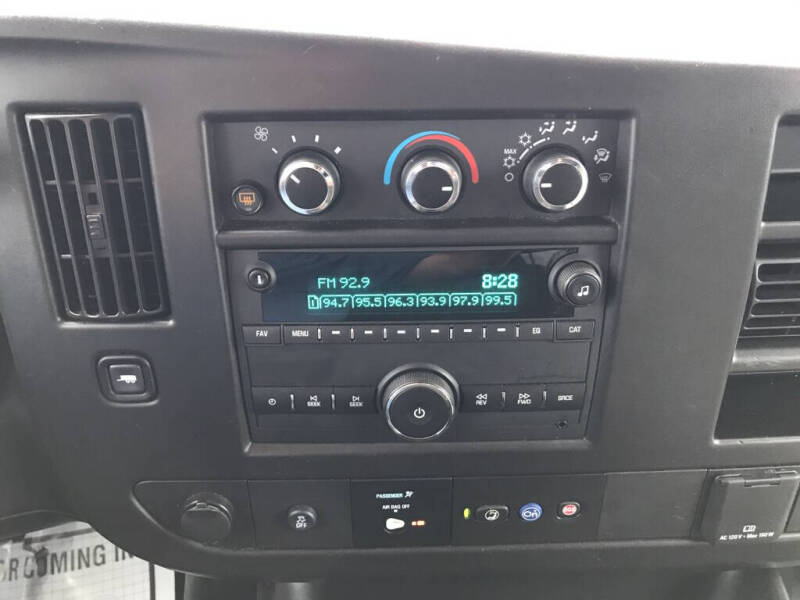 2023 Chevrolet Express LS 3500