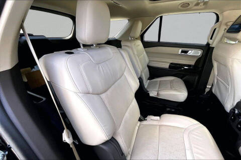 2021 Ford Explorer Platinum