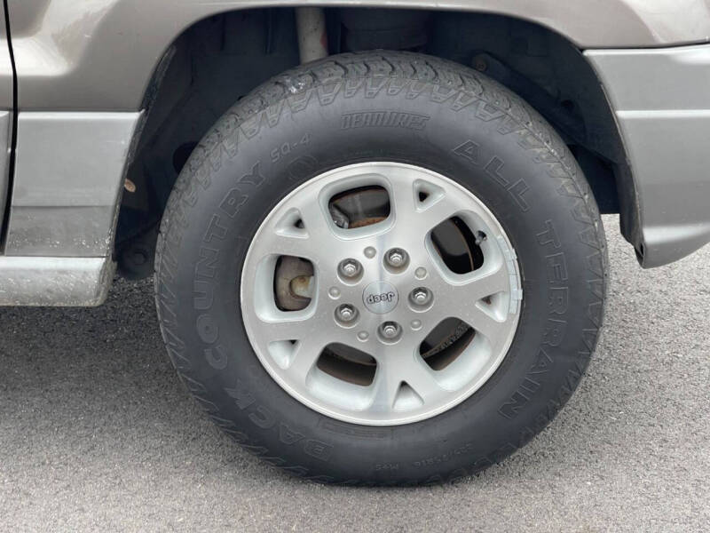 2000 Jeep Grand Cherokee Laredo