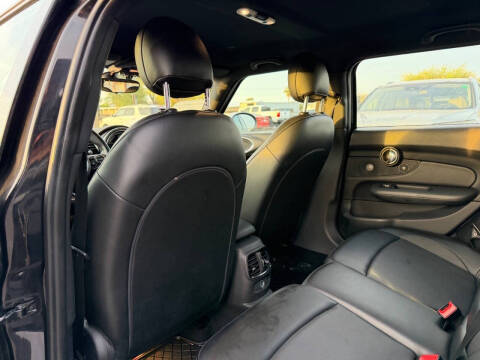 2017 MINI Clubman Cooper