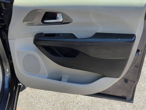2020 Chrysler Pacifica Touring L