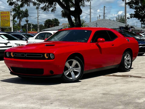 2021 Dodge Challenger SXT