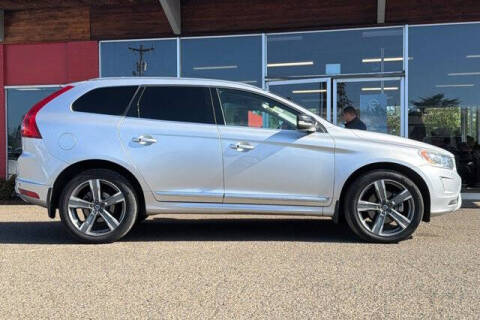 2017 Volvo XC60 T6 Dynamic