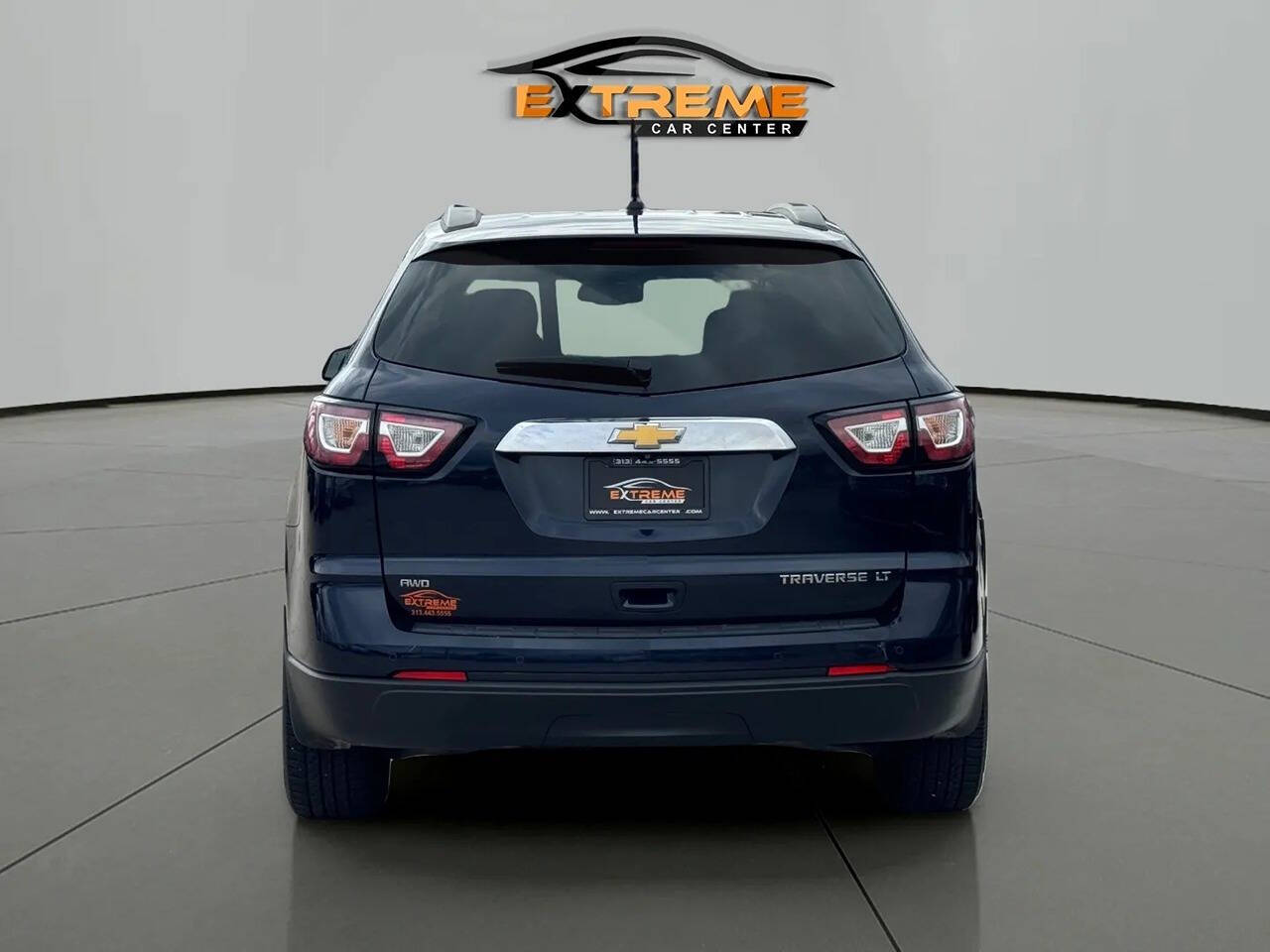 2015 Chevrolet Traverse for sale at Extreme Car Center in Detroit, MI