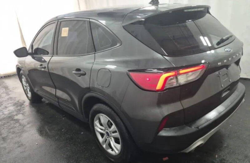2020 Ford Escape S
