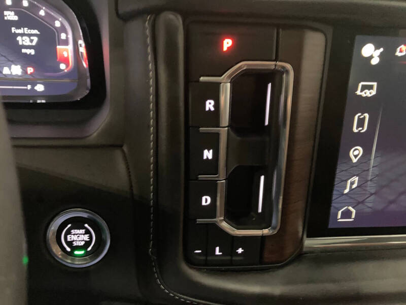2023 GMC Yukon XL Denali Ultimate