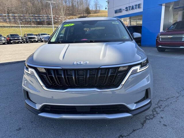 2024 Kia Carnival EX