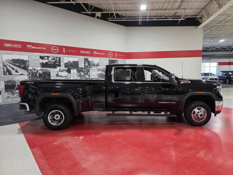 2023 GMC Sierra 3500HD