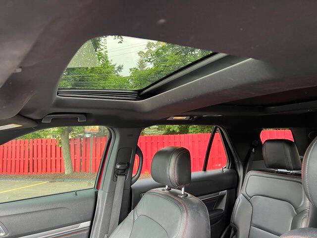 2017 Ford Explorer Sport