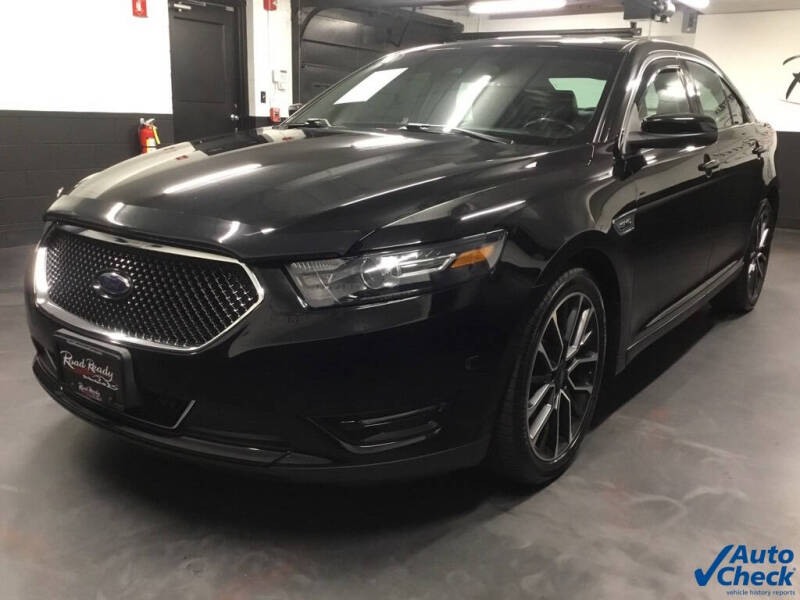 2017 Ford Taurus SHO