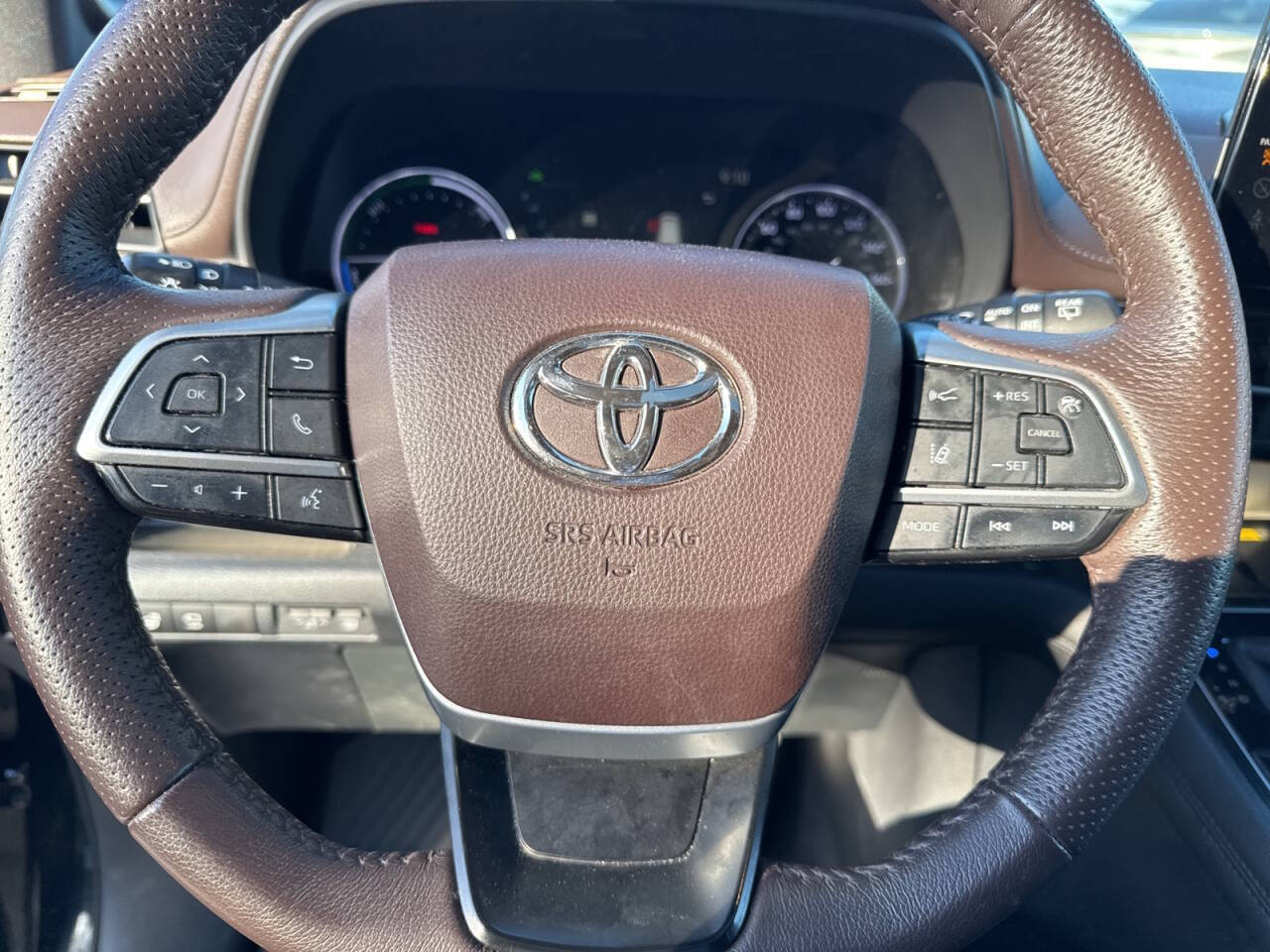 2022 Toyota Sienna for sale at Envision Toyota of Milpitas in Milpitas, CA