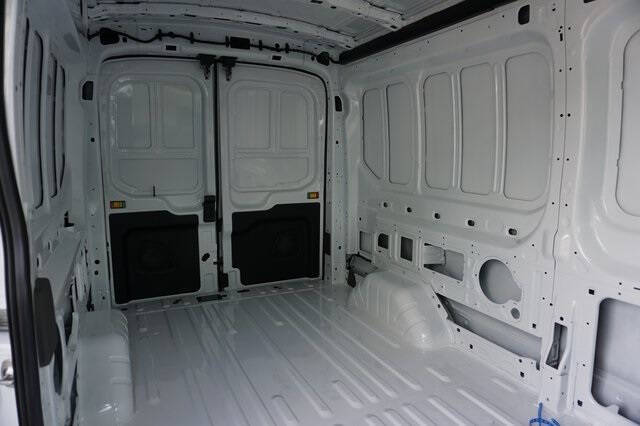 2026 Ford Transit 250