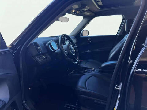 2019 MINI Countryman Cooper