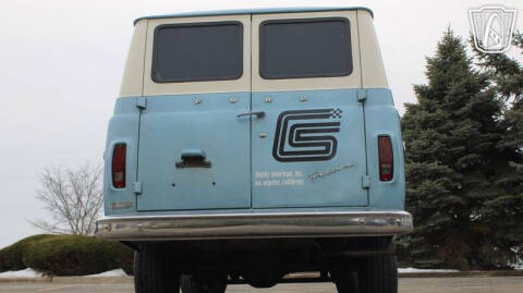 1967 Ford E-150