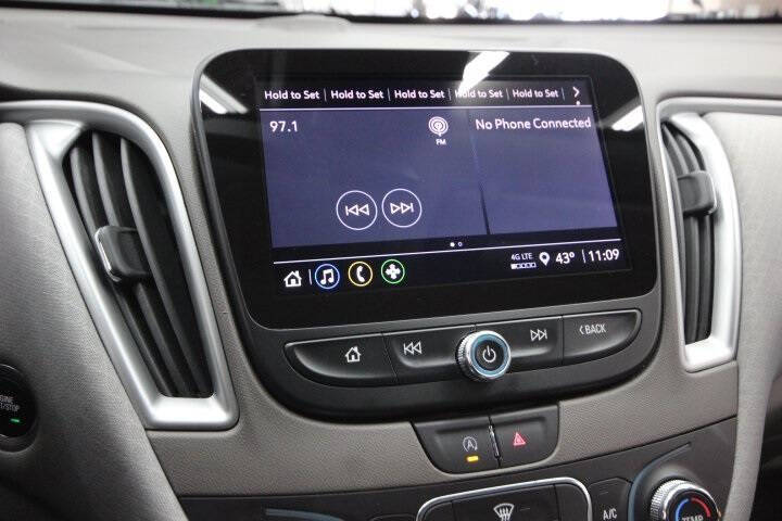 2022 Chevrolet Malibu LS