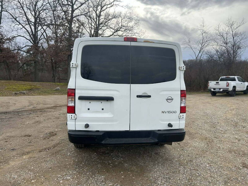 2018 Nissan NV 1500 SV