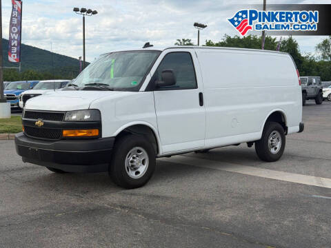 2024 Chevrolet Express 2500