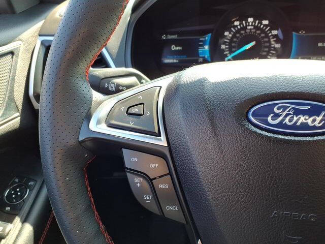 2024 Ford Edge ST-Line