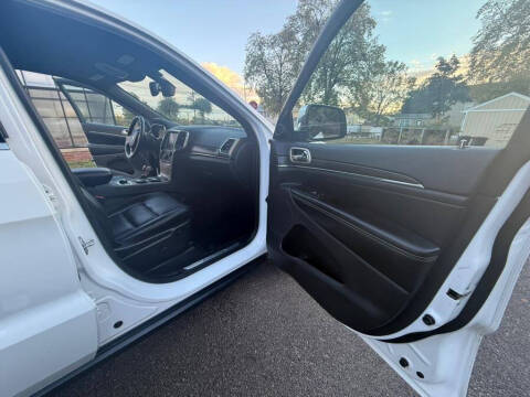 2016 Jeep Grand Cherokee