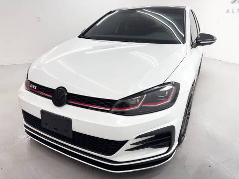 2019 Volkswagen Golf GTI SE