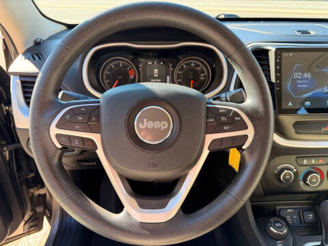 2016 Jeep Cherokee Sport