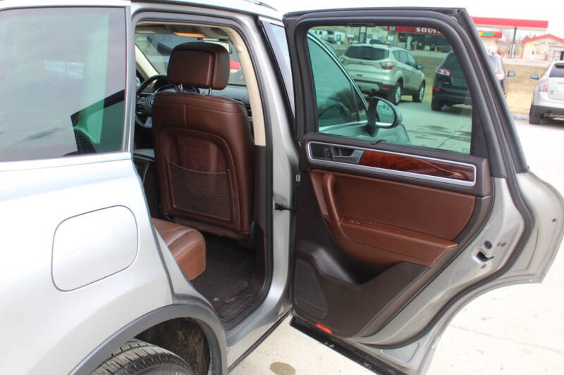 2012 Volkswagen Touareg Hybrid