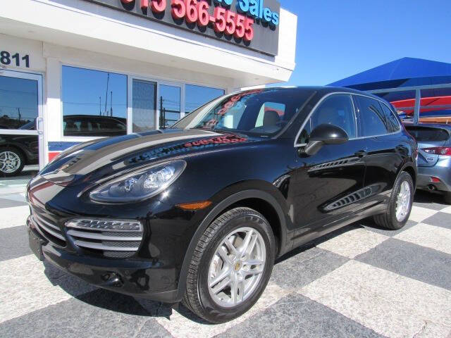 2014 Porsche Cayenne Platinum
