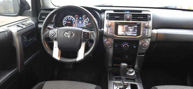 2017 Toyota 4Runner SR5