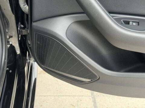 2017 Audi A4 2.0T quattro Premium Plus