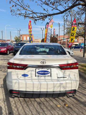 2017 Toyota Avalon Touring