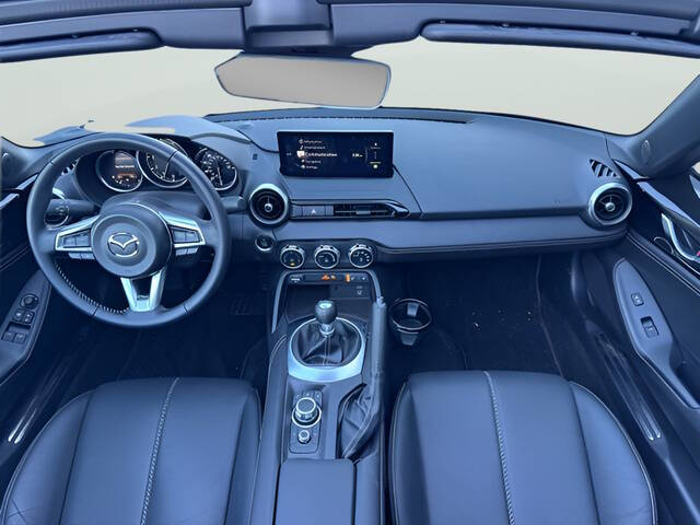 2024 Mazda MX-5 Miata RF Grand Touring