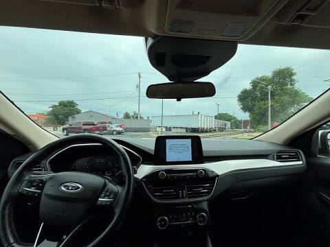 2020 Ford Escape SEL
