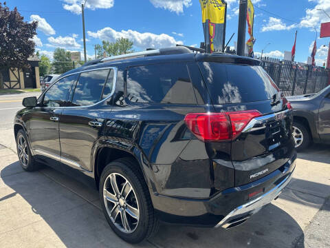 2019 GMC Acadia Denali