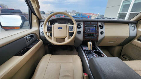 2011 Ford Expedition XLT
