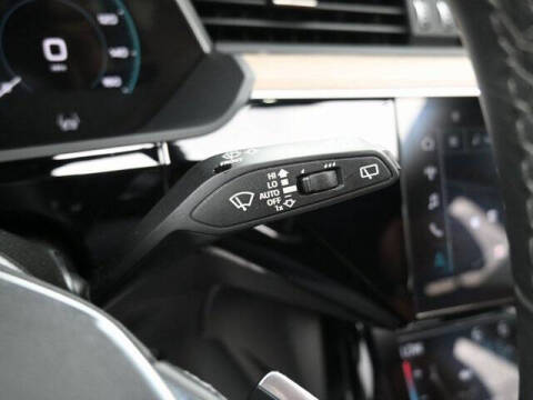 2024 Audi Q8 e-tron quattro Premium Plus