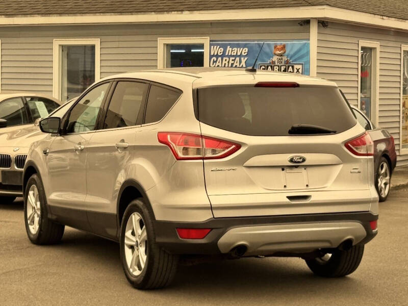 2016 Ford Escape SE