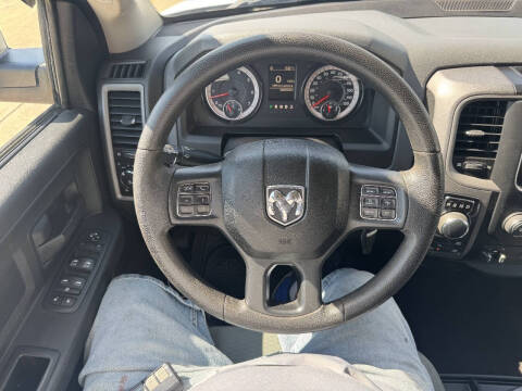 2017 RAM 1500 Express
