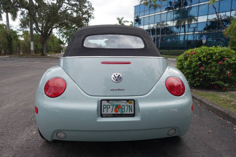 2003 Volkswagen New Beetle Convertible GLS