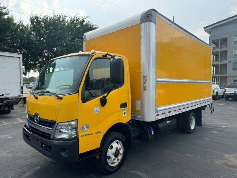 2018 Hino 155 for sale at Boss Motor Company in Dallas TX