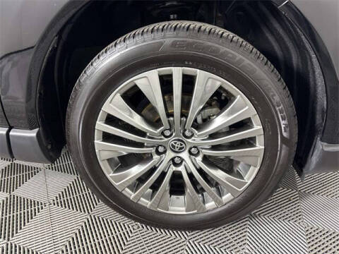 2024 Toyota Venza XLE